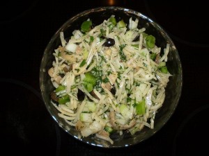 Грибной салат с оливками